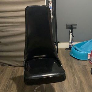 A black game chair